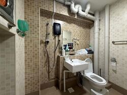 Blk 842 Jurong West Street 81 (Jurong West), HDB Executive #607183421